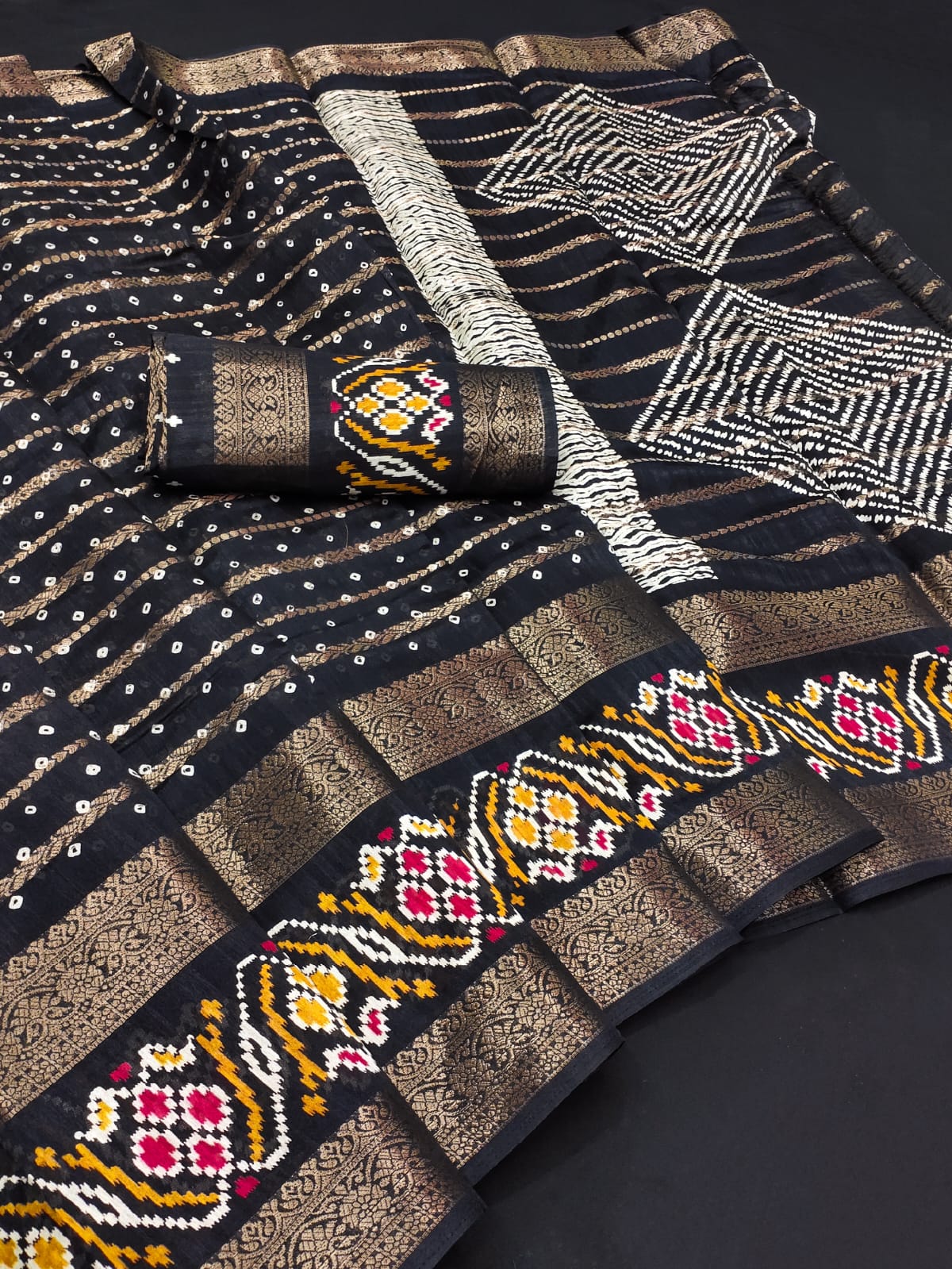 Dola Silk Saree with Double Jacquard Border – Designer Printed Dola Silk Saree with Matching Blouse