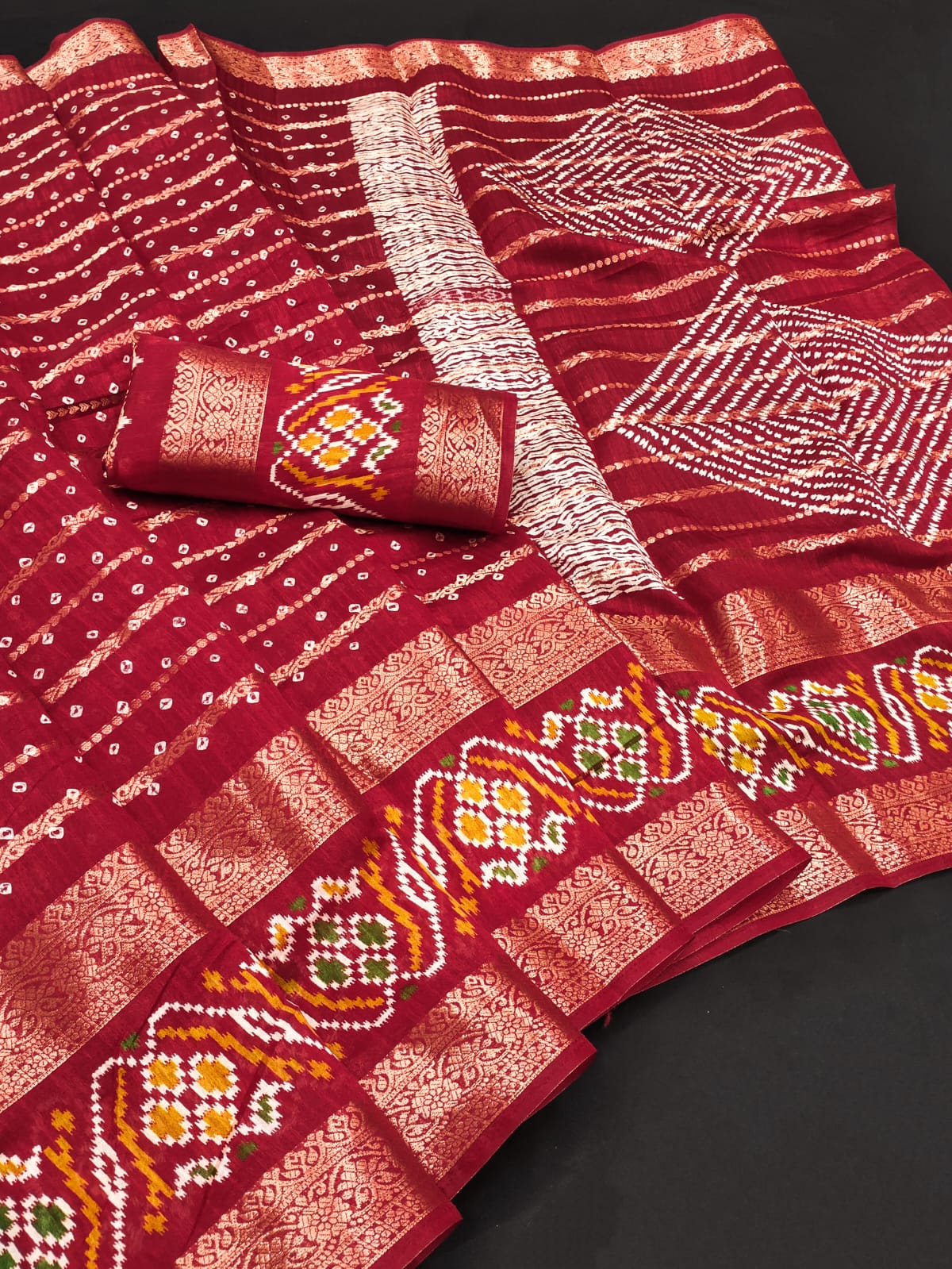 Dola Silk Saree with Double Jacquard Border – Designer Printed Dola Silk Saree with Matching Blouse