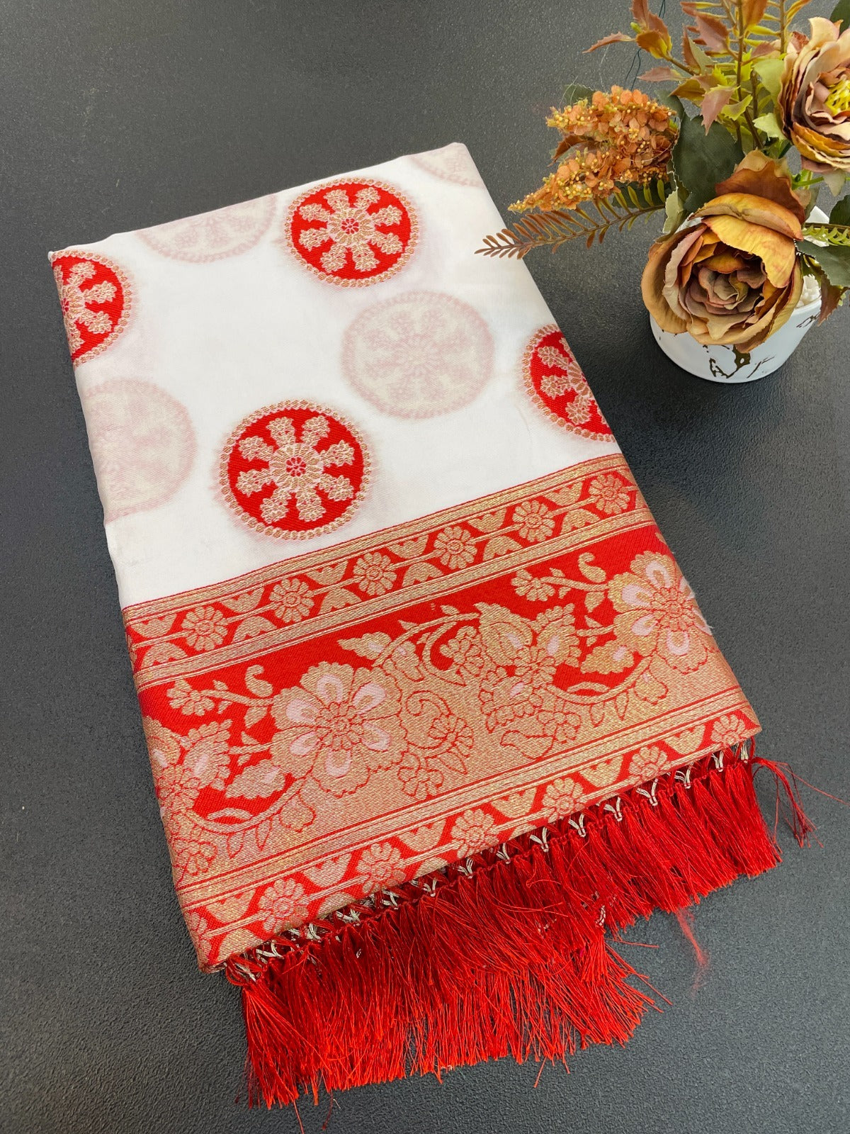 Soft Pethani Silk Saree with Zari Weaving Design – Meenakari Rich Pallu with Jalar Border